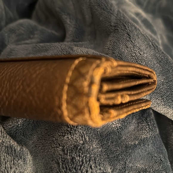 NWT Bandana by American West Women’s Brown Wallet w/ Studded Embellishments - Picture 5 of 6